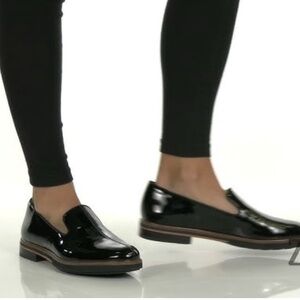Clarks Frida Patent Leather Glossy Black Loafers 5 1/2